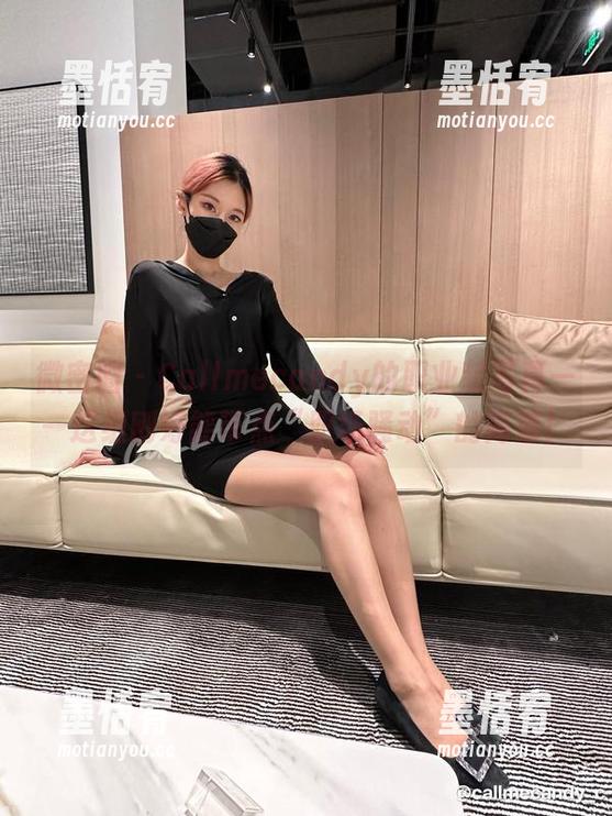 微密圈 - Callmecandy的职业装写真——这组刚好能带点“职场骚动”的高清！