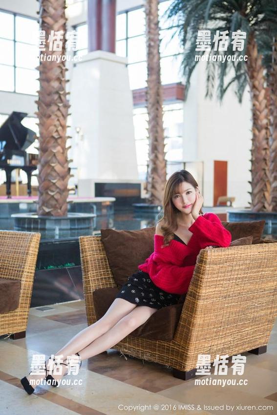 IMiss爱蜜社 - 婚纱与杨紫嫣，沉浸于高清图包中的甜腻小情节。