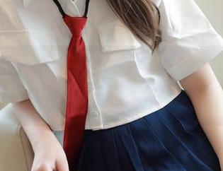 MFStar模范学院 – 在校服的线上日常里，陈小诺Niki又在写真！