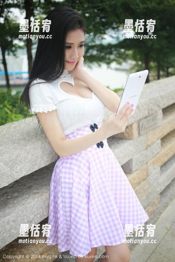 MyGirl美媛馆-徐子琦Anna MyGirl美媛馆 - 徐子琦Anna的丝袜写真,原图似乎在说“你能别停下来吗?”