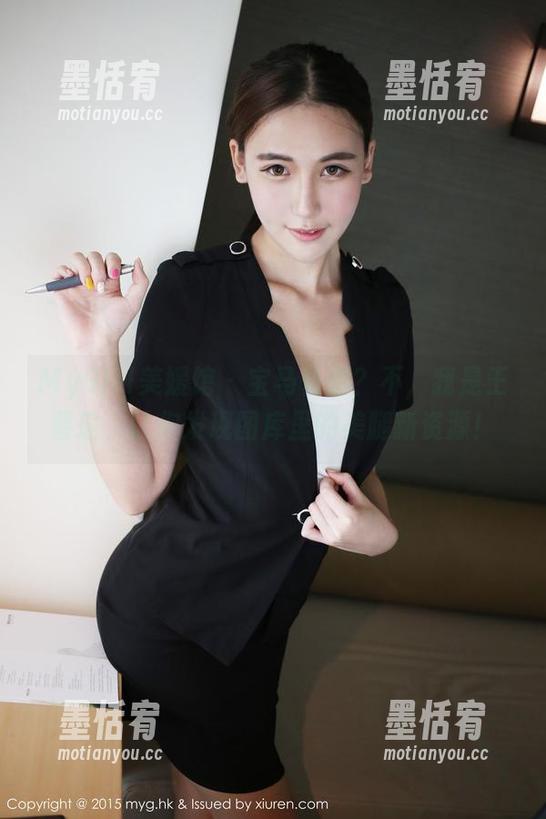 MyGirl美媛馆-王馨瑶 MyGirl美媛馆 - 宝马长腿?不,我是王馨瑶,让你发现图库里的美腿新资源!