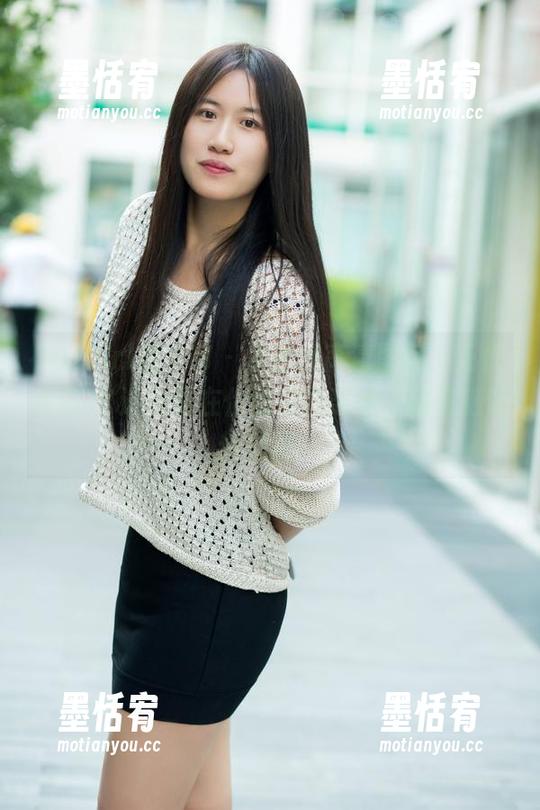 TuiGirl推女郎-王依萌 TuiGirl推女郎 - 准备好高清图包,王依萌的JK造型将在你脑袋里轰炸,脑细胞慢慢崩溃!
