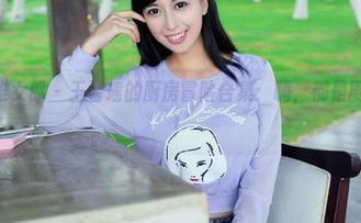 TuiGirl推女郎 – 王馨瑶的厨房冒险合集：嗨，都是厨娘的日常！