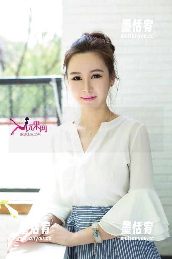UGirls尤果网-尤菲儿 UGirls尤果网 - 看了尤菲儿的体操服私拍图集,脑海里都是她那条腿…居然还能这样弯?