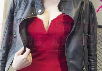 UGirls尤果网 – 图集里的王瑞儿：她是在和镜子对话，还是宠自己？