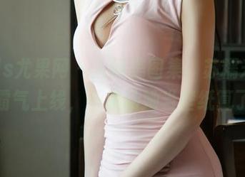 UGirls尤果网 – 人间美图集，苏糯米的学妹霸气上线，干脆给她当壁纸算了！