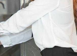 UGirls尤果网 – 难得的睡衣时光，金美子私拍美图好似在画中游走！