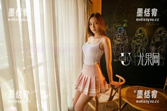 UGirls尤果网 - 想知道牛仔裤和颜亦汐会擦出什么火花？点开这个作品吧！