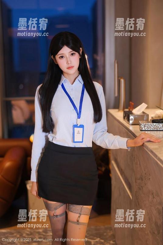 Xiuren秀人网-七七kiko Xiuren秀人网 - 就是喜欢这个味儿!七七kiko的校服无圣光套图,有点东西。
