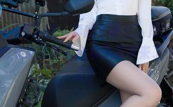 Xiuren秀人网 – 真的不明白，周于希sandy的兔女郎高清合集到底带来了什么魔力？