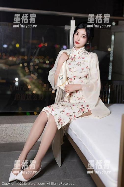Xiuren秀人网 - 大白兔吖居然把兔女郎拍得这么妙，难道美图真的有魔力？