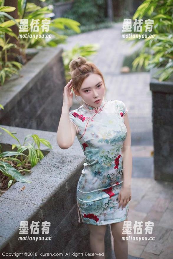 Xiuren秀人网-玥儿玥er Xiuren秀人网 - 详细到没谱?玥儿玥er最新裸足合集,脚也有的炫耀时刻!