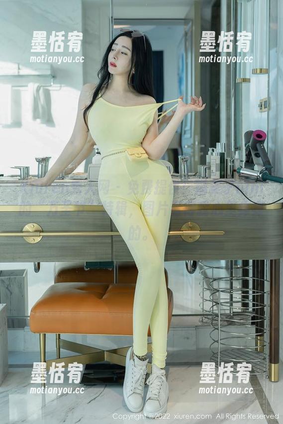 Xiuren秀人网 - 免费提供！糯美子nini的“万圣节”特辑，图片看得我心里痒痒的。