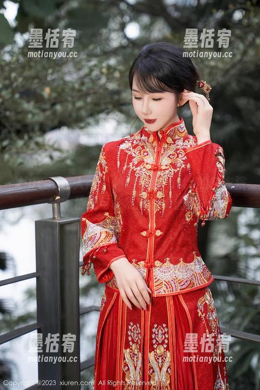 Xiuren秀人网-趁热拿铁latte Xiuren秀人网 - 趁热拿铁latte的皮衣演绎:精致与调皮的写真图集!