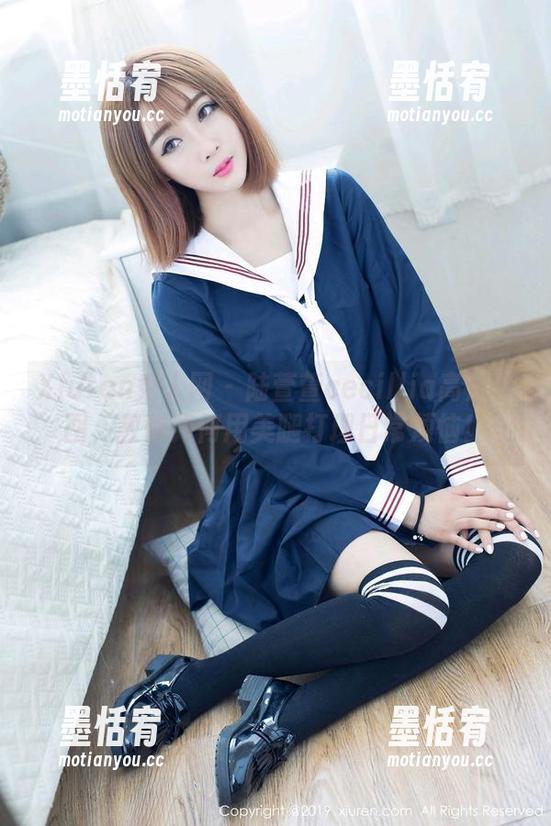 Xiuren秀人网 - 陆萱萱cecillia高清套图，教你如何用美腿打理日常烦恼！