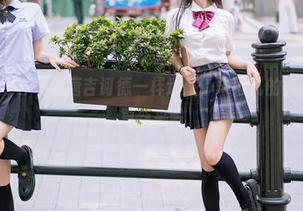 YouMi尤蜜荟 – 像唐吉诃德一样迷惑，朱可儿的裤里丝新图集更新来啦