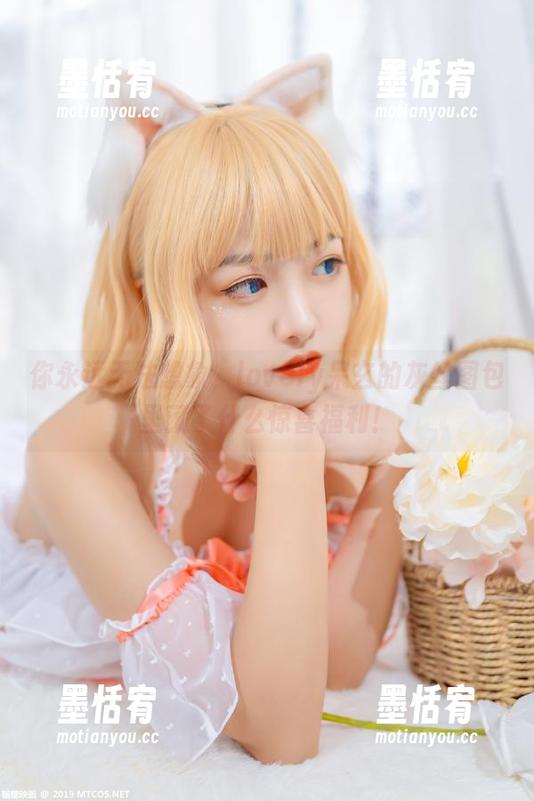 你永远无法想象，lovely呆玄的灰丝图包里藏了什么惊喜福利！