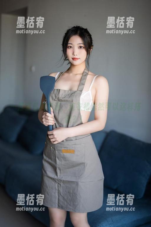 一智智私房奇遇，连衣裙居然可以这样搭配？！