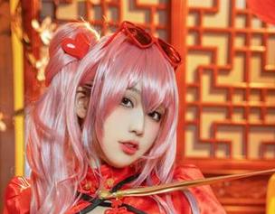 七七娜娜子的最新连衣裙作品集就像打了鸡血，总想多穿一次再说！