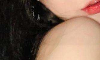 微密圈 – 看不爱笑的赛琳如何把‘女王’打造成点击率新宠的图片合集！