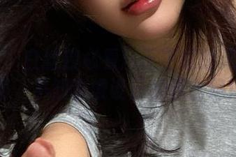 微密圈 – 白丝控必看：于芷晴的无圣光套图，不知道谁设计的这么绝！