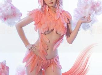 私拍图包：云溪溪的水手服，来撒撒盐，别怕深海寂寞。
