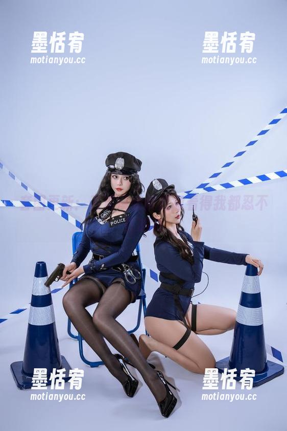 套图更新：云溪溪奶桃红裙看得我都忍不住咕哝