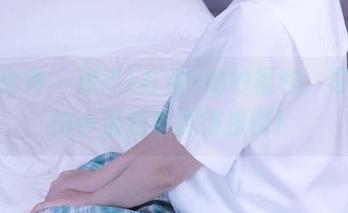初夏女神 – 点点+红裙=绝妙福利，写真届的小清新能真得撩啊！