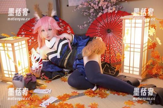 最新套图来啦！千寻大人的圣诞“等你来发现”大作战！