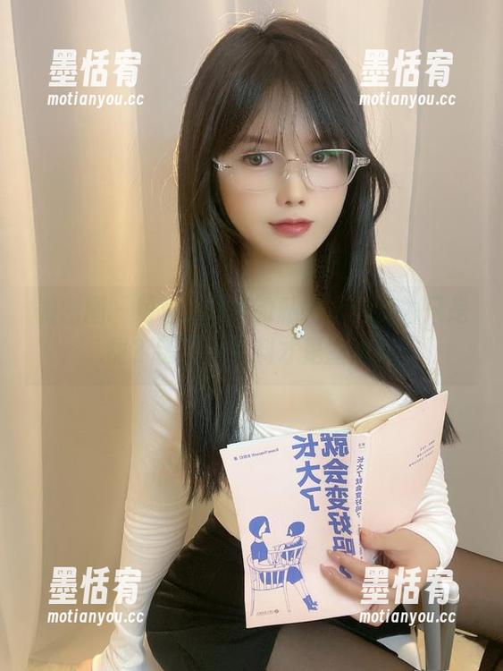 微密圈 - 可馨juicy的私拍，你以为只是甜？错了，有料才是重点！