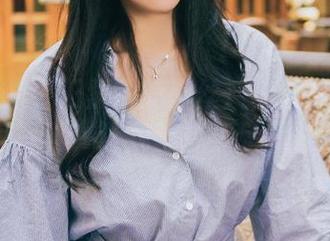 头条女神 – 王紫琳的肉丝：一份特别的网盘写真，让我都想多看几眼！