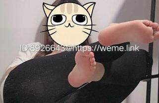 微密圈 – 原图里的婉柔yyyy,难道真的有那么多袜子?图片一探究竟!