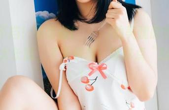 福利不挡！宋哈娜(송하나)的美腿原图，瞧瞧这大长腿，冬天供暖，喂你点“腿”寒！