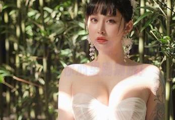 微密圈 – 又一波美图资源，宋昱欣的玫瑰女人让你心里蹦蹦跳！
