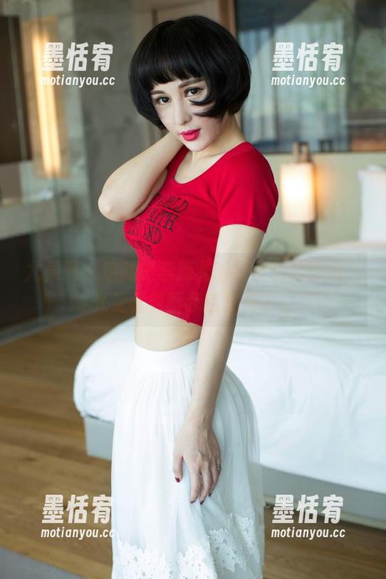 尤果网-李颜儿 尤果网 - 这就是李颜儿的女王资源图集,光是看封面我就想买了!