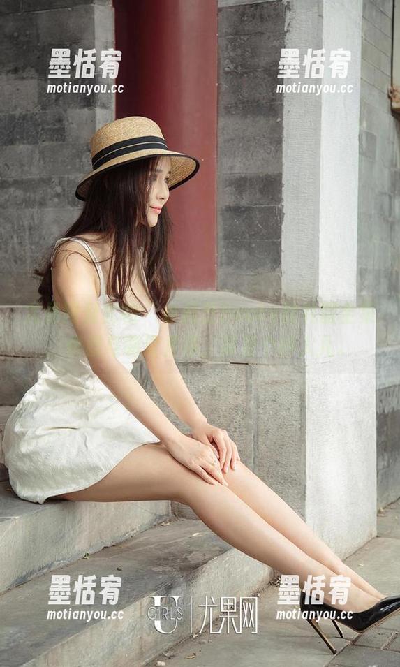 尤果网爱尤物 - 徐莉芝Booty的礼服全集，优雅与调皮并存，真是个妙人儿。