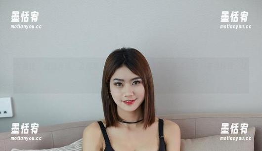 尤物馆-孟狐狸FoxYini 尤物馆 - 精选合辑,孟狐狸FoxYini和她的套装,有点俏皮,有点纯真,让人想多看一眼。