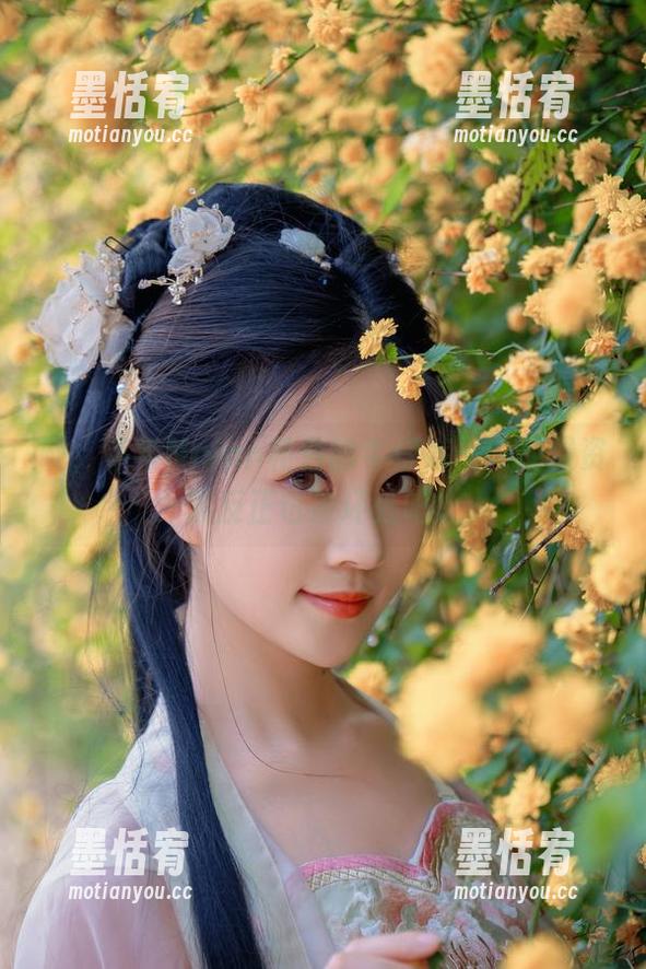 呃，年年Nnian和他的牛仔裤——免费资源反正也没坏处吧。