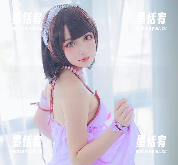来一波您的蛋蛋穿皮衣私拍，今天你又打算花痴多久？