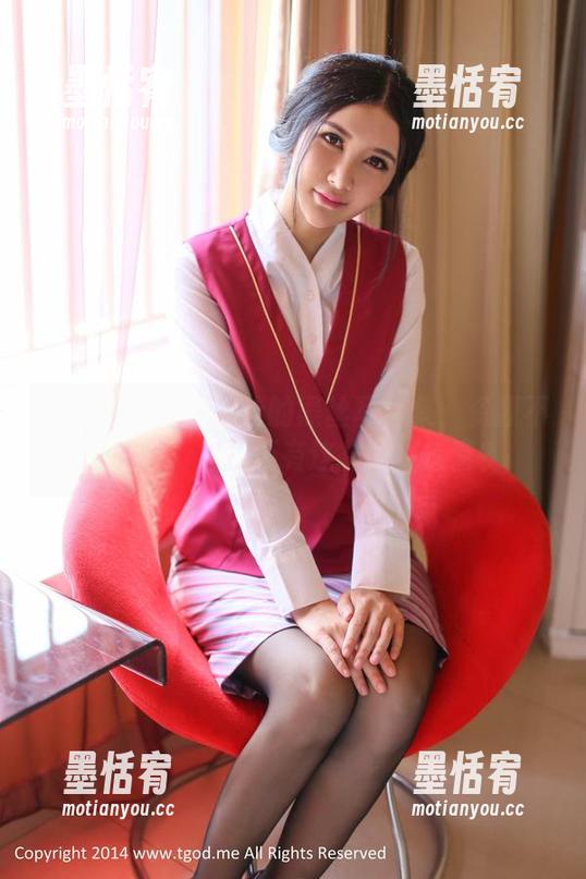 推女神-施忆佳 推女神 - 看施忆佳的黑丝写真集:资源不仅好看,居然还有这样的小惊喜?