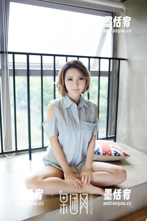 果团网-王语纯 果团网 - 今天有点沉醉?王语纯的内衣私拍套图让我眼前一亮