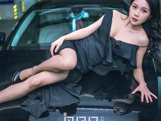 果团网 – 合集中的莫雅淇，长腿出现，势必有些人要疯狂了。