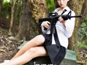 果团网 – 欠我们一场少女奇遇，快来翻翻莫雅淇的图集精选吧！