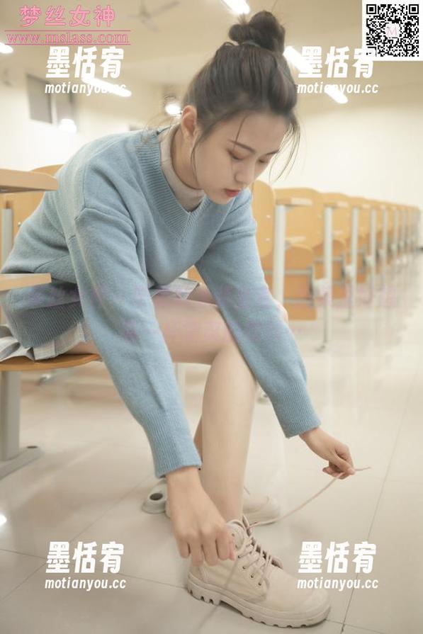 梦丝女神 - 宁夏的泳装全套，图集里好想有一杯清爽的饮料…