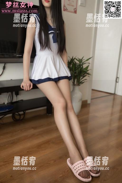 梦丝女神-玥玥 梦丝女神 - 玥玥清纯私拍合集:这是在拍写真,还是在发情诗?!