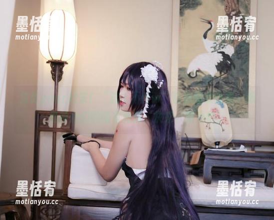 免费pour起来！“流年不停w”白色睡衣合集，像是神仙们的睡衣派对，快来一睹为快！