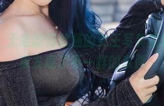 爱丝 – 无意翻到欣杨的女王写真图册，结果发现了不一样的东西