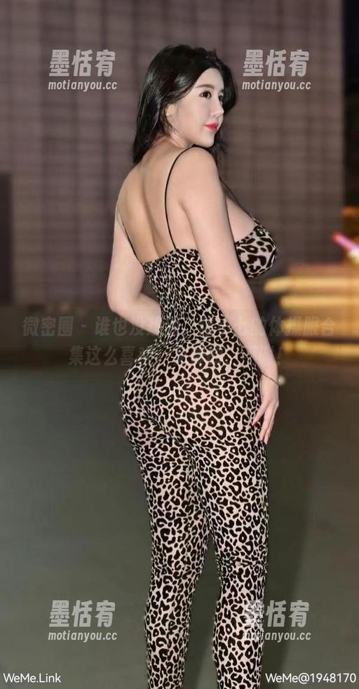 猪小七 微密圈 - 谁也没想到,猪小七的体操服合集这么喜欢,免费的,不谢!