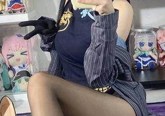 如果下载空姐的写真是项运动，白栎Shirly绝对是金牌选手！