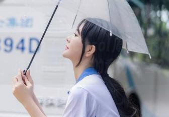秀人网 – 更新了！Carol周妍希制服合集，谁能拒绝这样的意外惊喜？